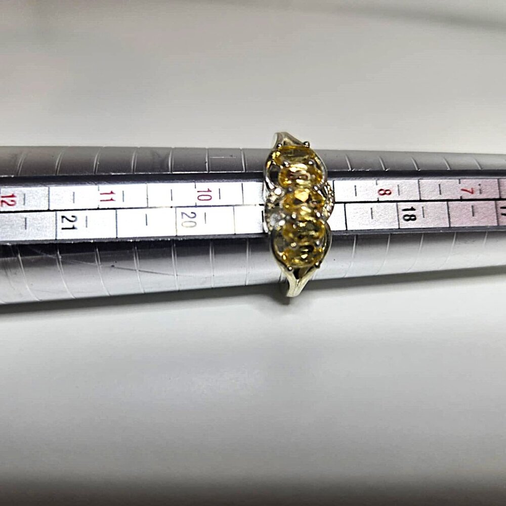 Citrine 5 Stone Ring - Picture 5 of 5